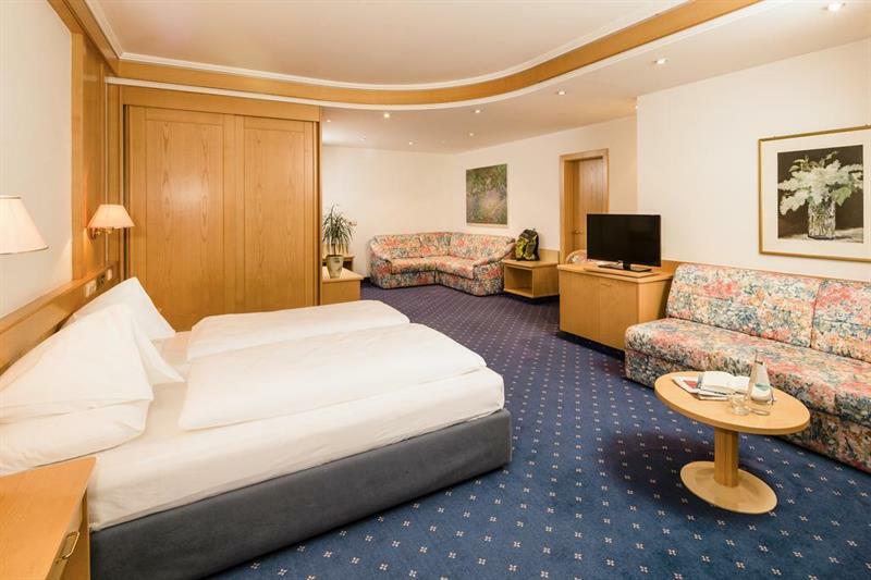 Hotel Post - Olangcard Included Esterno foto