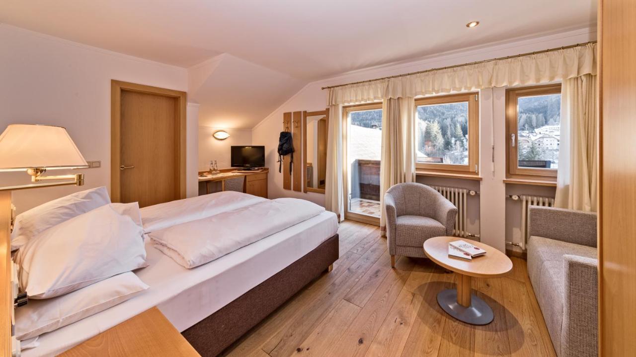 Hotel Post - Olangcard Included Esterno foto